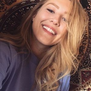 Meet your Posher, Alyssa